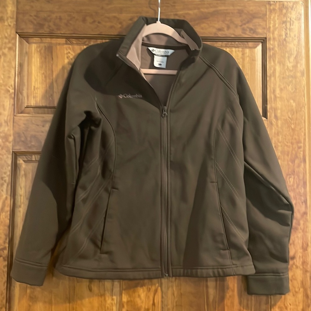 Columbia Sportswear Company- womens large brown jacket